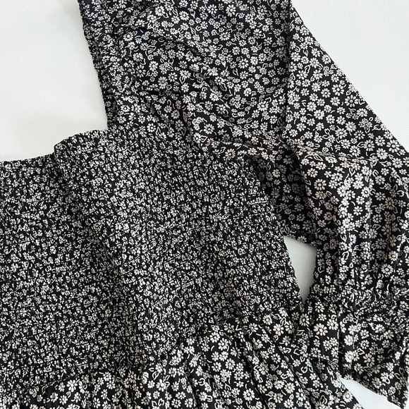 Madewell Lucie Smocked Floral Mini Dress Floral Black M - Picture 6 of 7